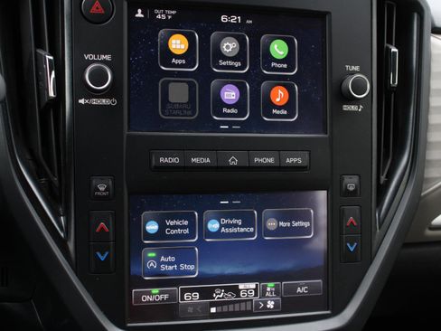 Used 2025 Subaru Forester image 13