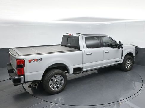 Used 2025 Ford F250 Lariat w/ Lariat Ultimate Package image 45