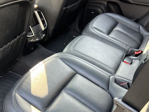 Used 2016 Porsche Cayenne image 15