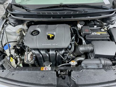 Used 2017 Kia Forte LX FWD image 29