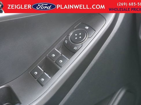 Used 2023 Ford Explorer 4WD image 30