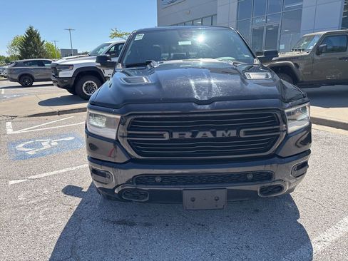 Used 2019 RAM 1500 Sport w/ Level 2 Equipment Group image 9