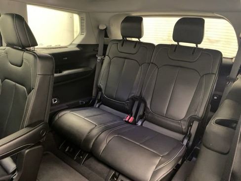 Used 2022 Jeep Grand Cherokee L Limited w/ Trailer Tow Group (B) image 26