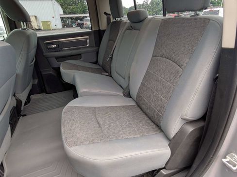 Used 2019 RAM 1500 Big Horn RWD image 13
