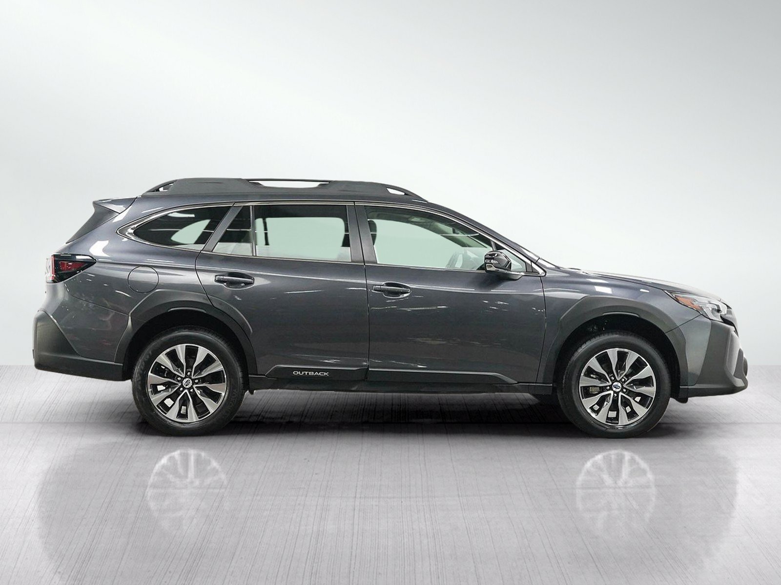 Used 2024 Subaru Outback Limited AWD/4WD image 6