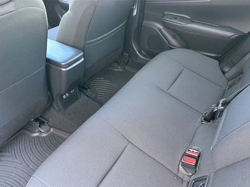 New 2026 Toyota Prius SE image 12