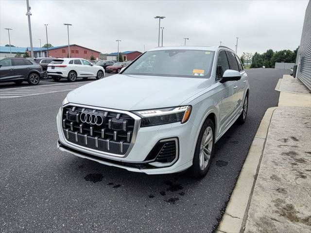 Certified 2025 Audi Q7 3.0T Prestige AWD/4WD image 18