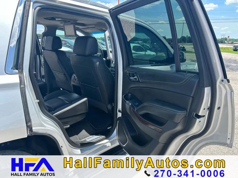 Used 2019 GMC Yukon SLT w/ Premium Edition RWD image 18