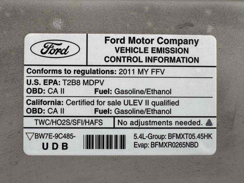 Used 2011 Ford E-350 and Econoline 350 XLT RWD image 19