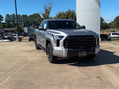 New 2026 Toyota Tundra SR5 image 8