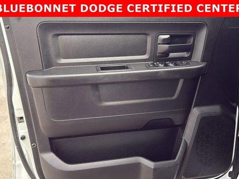 Used 2017 RAM 2500 Tradesman w/ Chrome Appearance Group image 13