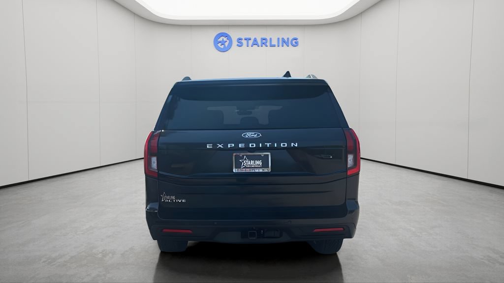Used 2025 Ford Expedition Active AWD/4WD image 15