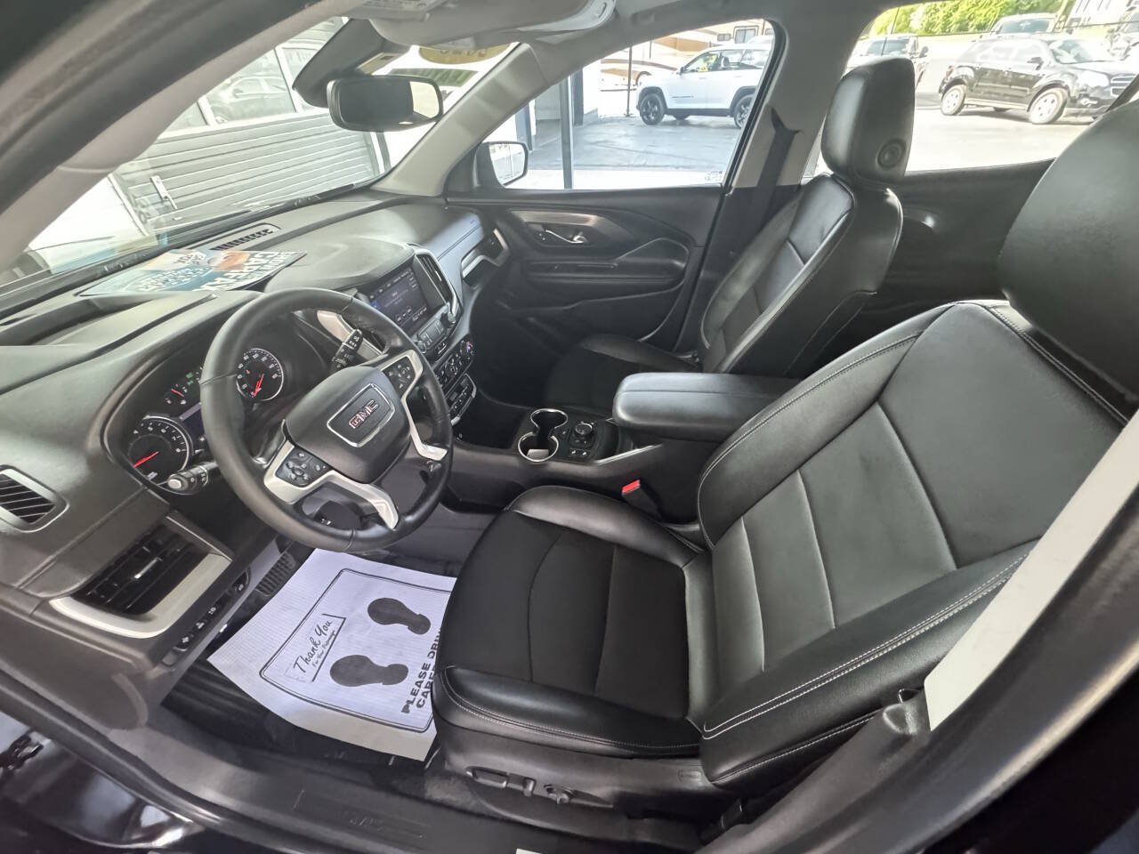 Used 2023 GMC Terrain SLT w/ Tech Package FWD image 21