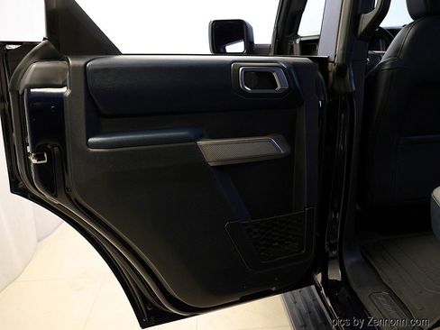 Used 2021 Ford Bronco Outer Banks w/ Sasquatch Package image 27