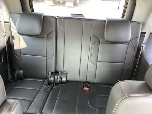 Used 2016 Chevrolet Tahoe LT w/ Luxury Package AWD/4WD image 23