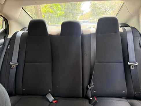 Used 2025 Nissan Sentra S FWD image 35