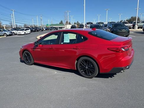 Certified 2025 Toyota Camry SE image 12