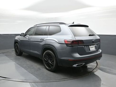 Used 2023 Volkswagen Atlas SE image 5
