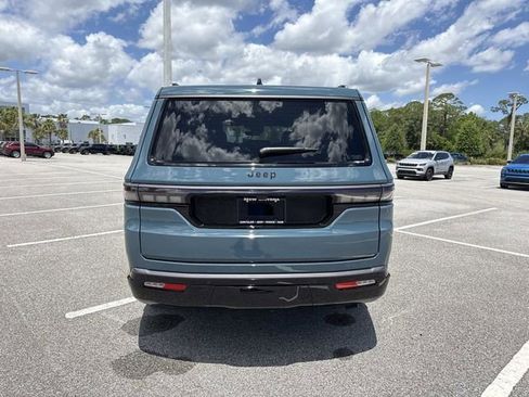 New 2026 Jeep Grand Wagoneer Limited AWD/4WD image 4
