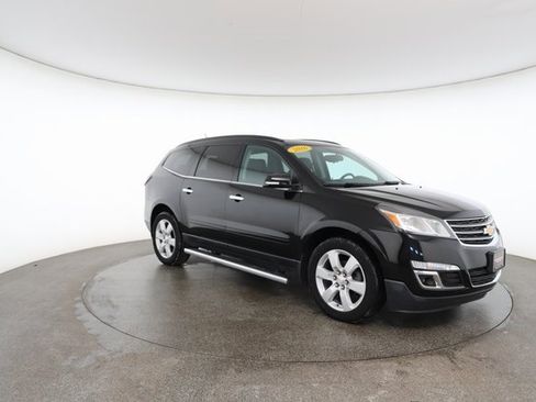 Used 2016 Chevrolet Traverse LT w/ Style and Technology Package image 26