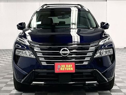 New 2025 Nissan Rogue Platinum w/ Platinum Premium Package image 16