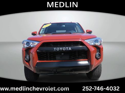 Used 2024 Toyota 4Runner TRD Pro AWD/4WD image 3