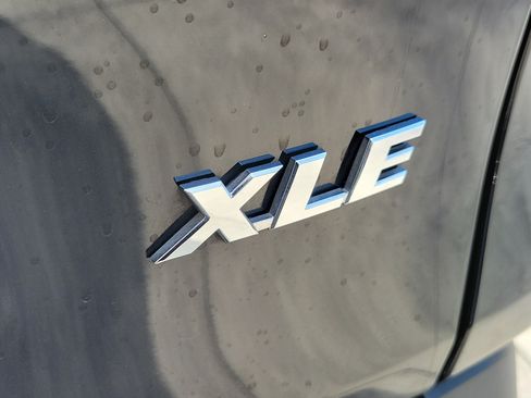 Certified 2024 Toyota RAV4 XLE w/ Convenience Package FWD image 9