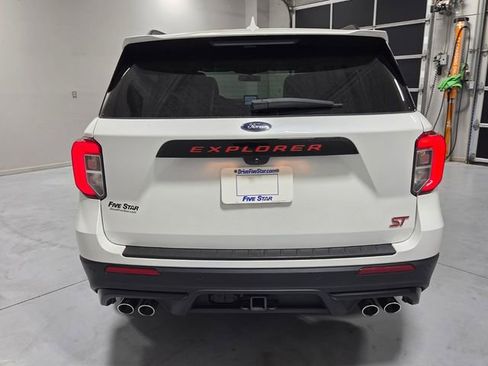 Used 2024 Ford Explorer ST w/ Equipment Group 401A AWD/4WD image 9