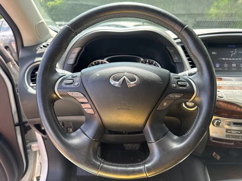 Used 2018 INFINITI QX60 FWD w/ Deluxe Technology Package image 21