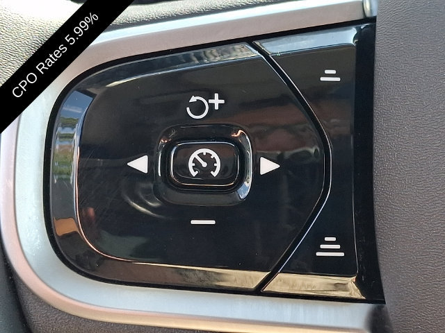 Certified 2025 Volvo XC90 B6 Plus AWD/4WD image 27