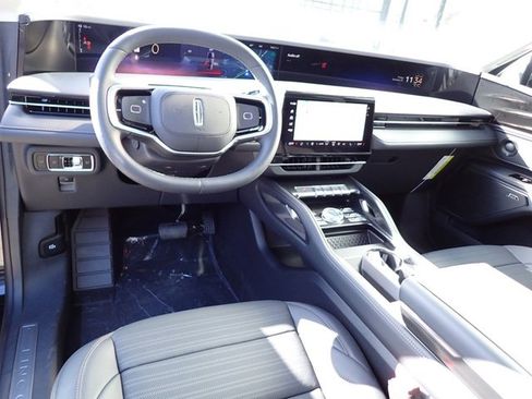 New 2026 Lincoln Nautilus Reserve w/ Jet Appearance Package image 16