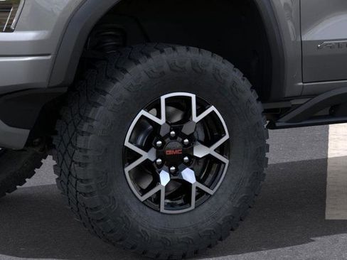New 2026 GMC Canyon AT4X image 33