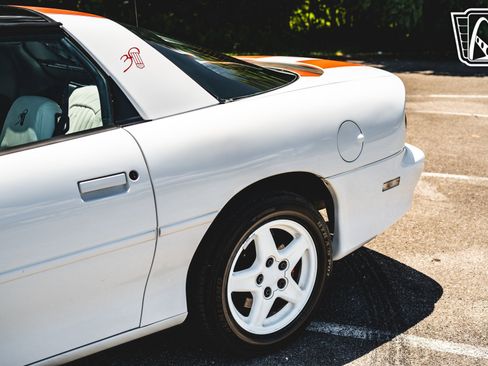 Used 1997 Chevrolet Camaro Z28 w/ Preferred Equipment Group 2 RWD image 39