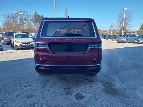 Used 2022 Jeep Grand Wagoneer Series III w/ Rear Seat Video Group 1 image 5