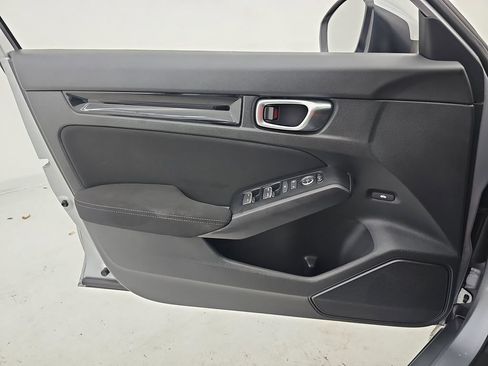 Used 2023 Honda Civic EX image 32