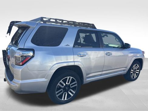 Used 2022 Toyota 4Runner Limited image 10
