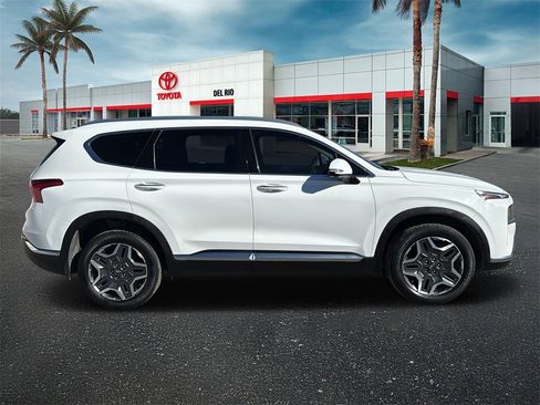 Used 2022 Hyundai Santa Fe Limited image 2