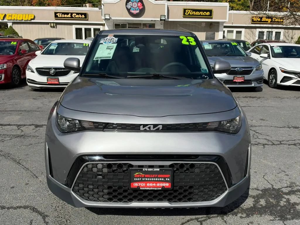 Used 2023 Kia Soul EX FWD image 3