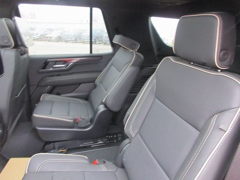 New 2026 GMC Yukon Elevation w/ Elevation Premium Package image 14