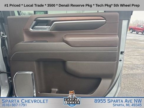 Used 2025 GMC Sierra 3500 Denali w/ Denali Reserve Package AWD/4WD image 23