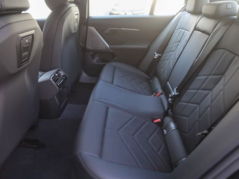 New 2026 BMW i5 eDrive40 w/ M Sport Package image 15