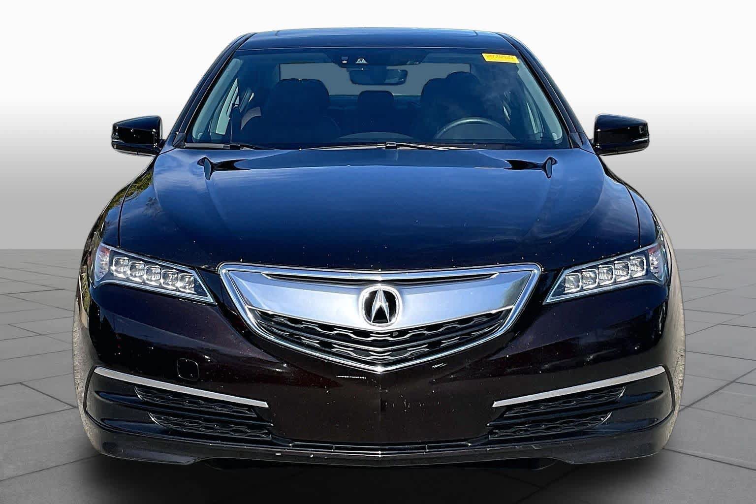Used 2017 Acura TLX w/ Technology Package FWD image 4