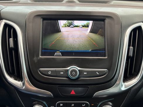Used 2020 Chevrolet Equinox LT AWD/4WD image 38