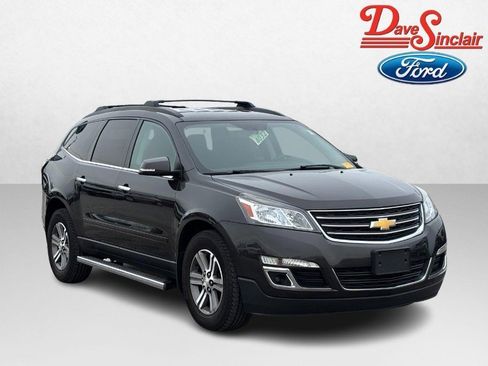 Used 2017 Chevrolet Traverse LT w/ LPO, 'HIT The Road' Package image 4