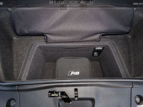 Used 2023 Audi R8 V10 performance image 38