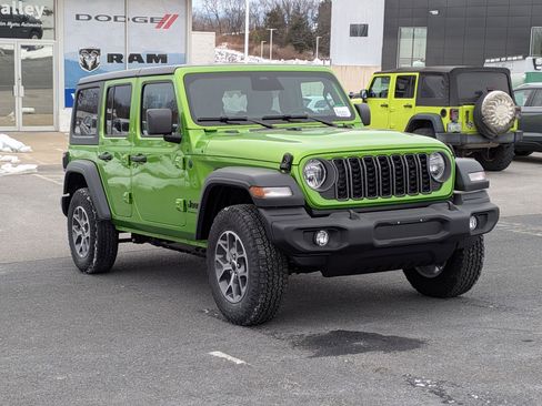 New 2026 Jeep Wrangler Unlimited Sport image 3