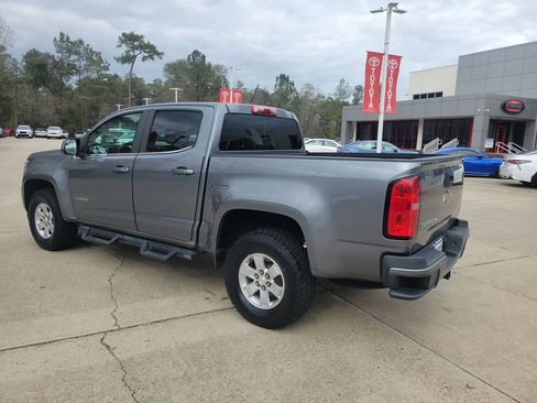 Used 2020 Chevrolet Colorado W/T w/ WT Convenience Package image 3