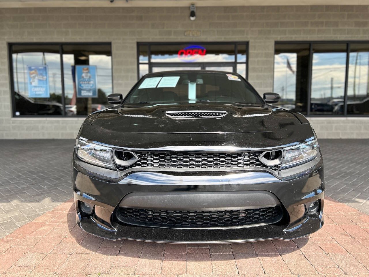 Used 2018 Dodge Charger R/T Scat Pack RWD image 25