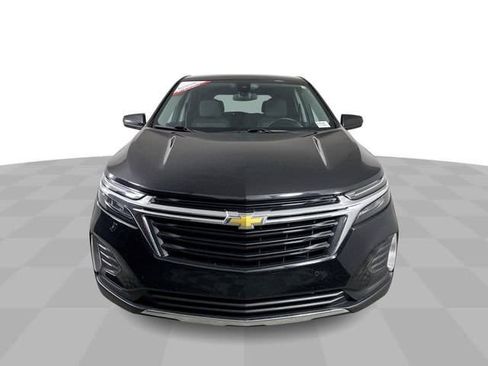 Used 2024 Chevrolet Equinox LT FWD image 3
