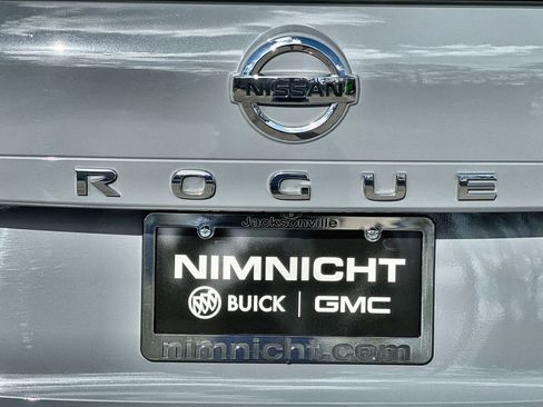 Used 2021 Nissan Rogue SL w/ Premium Package image 32